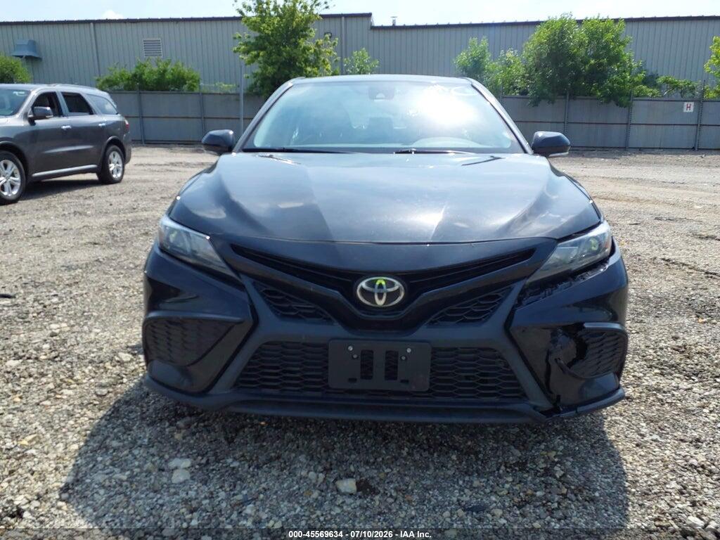 4T1G11AK0MU588235 2021 TOYOTA CAMRY photo no. 12