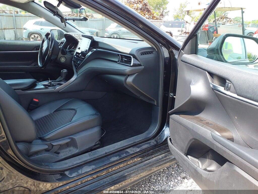 4T1G11AK0MU588235 2021 TOYOTA CAMRY photo no. 5