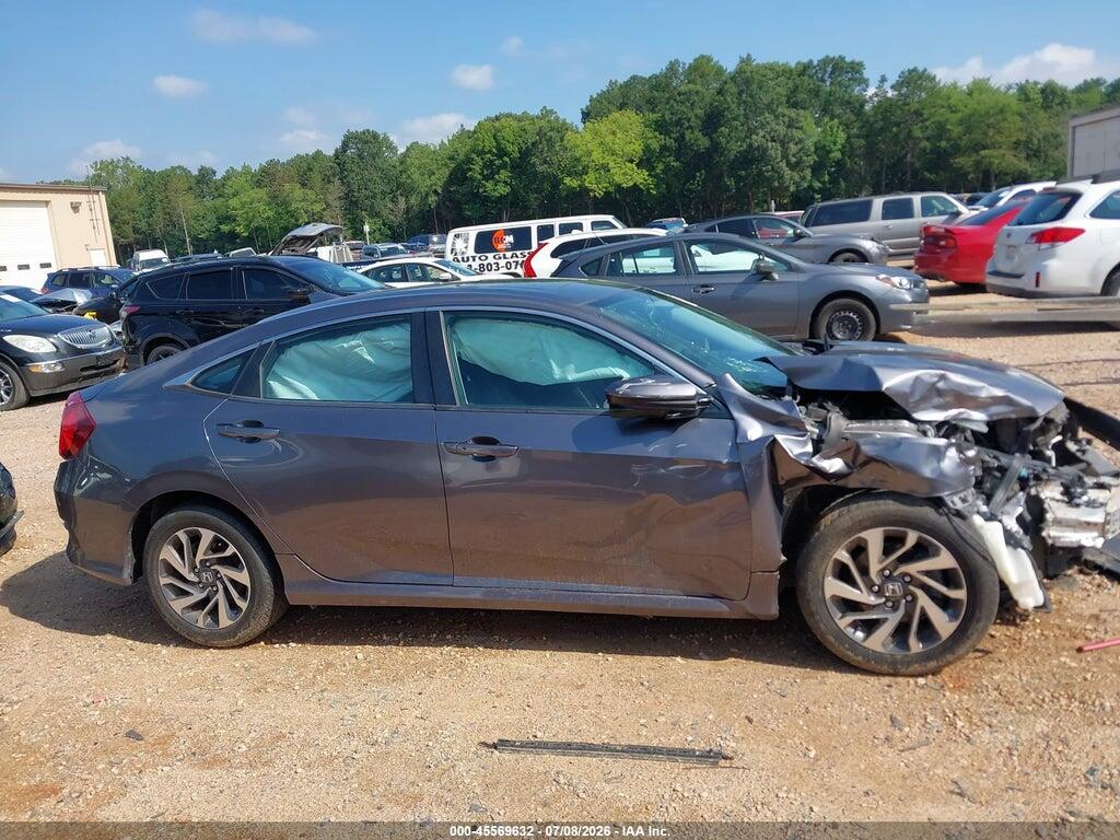 19XFC2F7XHE017991 2017 HONDA CIVIC photo no. 12