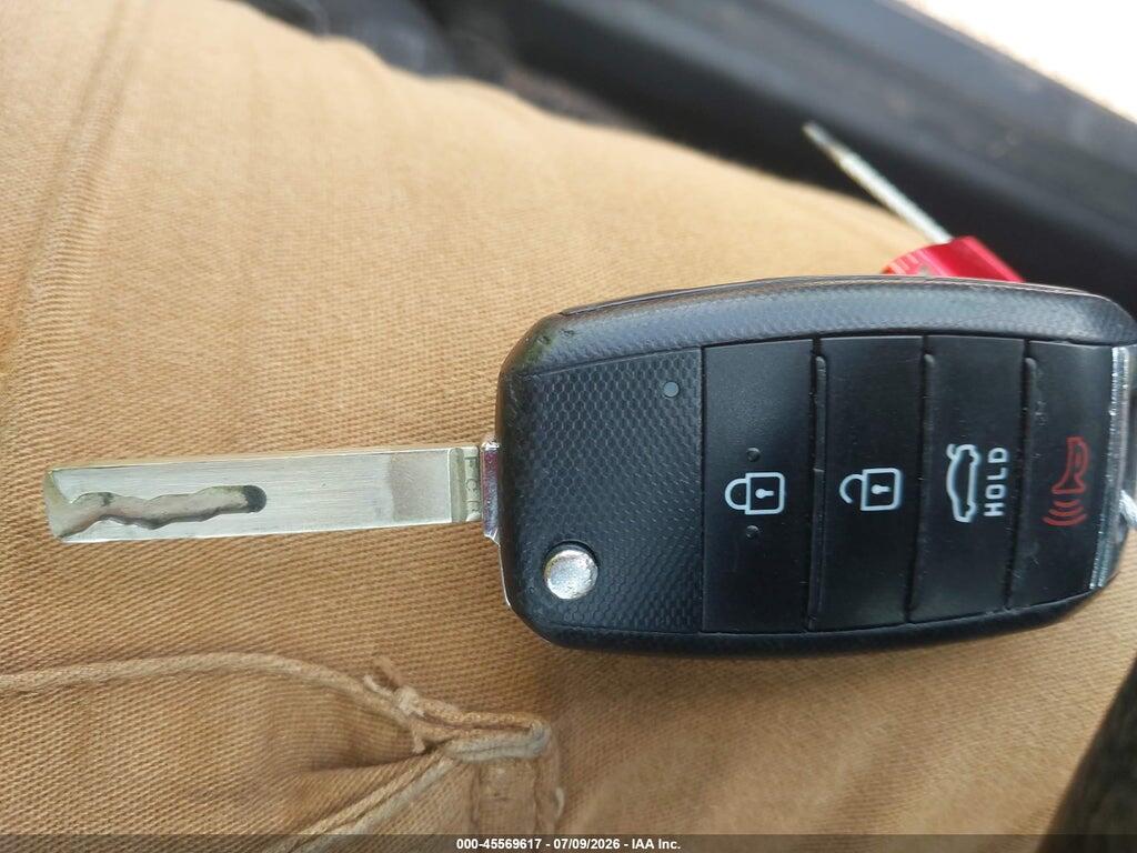 3KPA24AD1LE334038 2020 KIA RIO photo no. 11