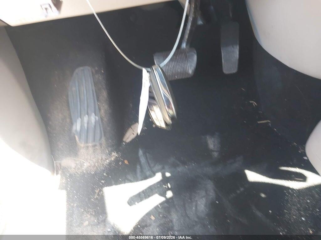 2C4RC1DG9LR176471 2020 CHRYSLER VOYAGER photo no. 11