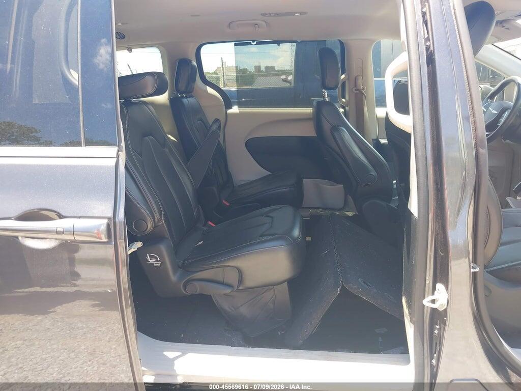 2C4RC1DG9LR176471 2020 CHRYSLER VOYAGER photo no. 8