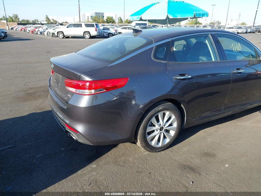 5XXGU4L38JG213973 2018 KIA OPTIMA photo no. 4