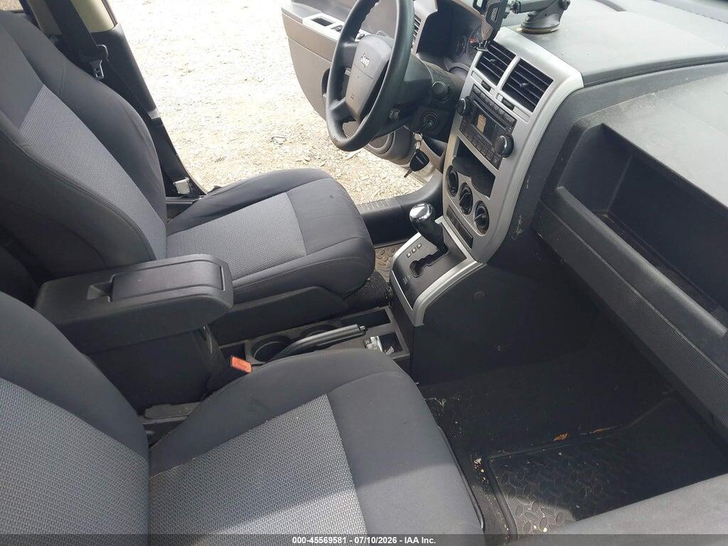 1J8FF28W38D766394 2008 JEEP PATRIOT photo no. 5