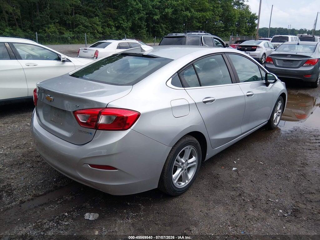1G1BE5SM2J7176203 2018 CHEVROLET CRUZE photo no. 4