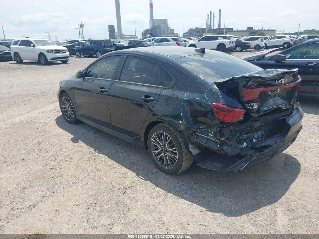 3KPF54AD6PE670397 2023 KIA FORTE photo no. 3