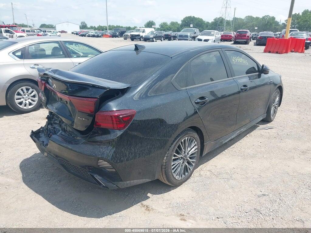 3KPF54AD6PE670397 2023 KIA FORTE photo no. 4