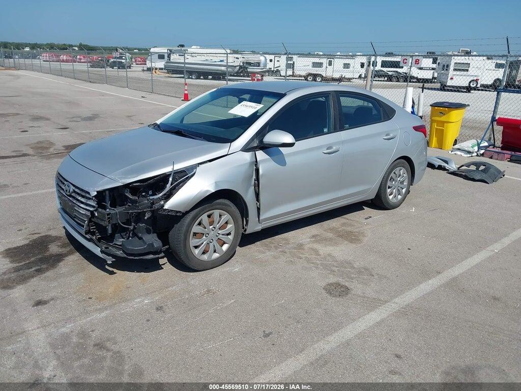 3KPC24A31JE025683 2018 HYUNDAI ACCENT photo no. 2