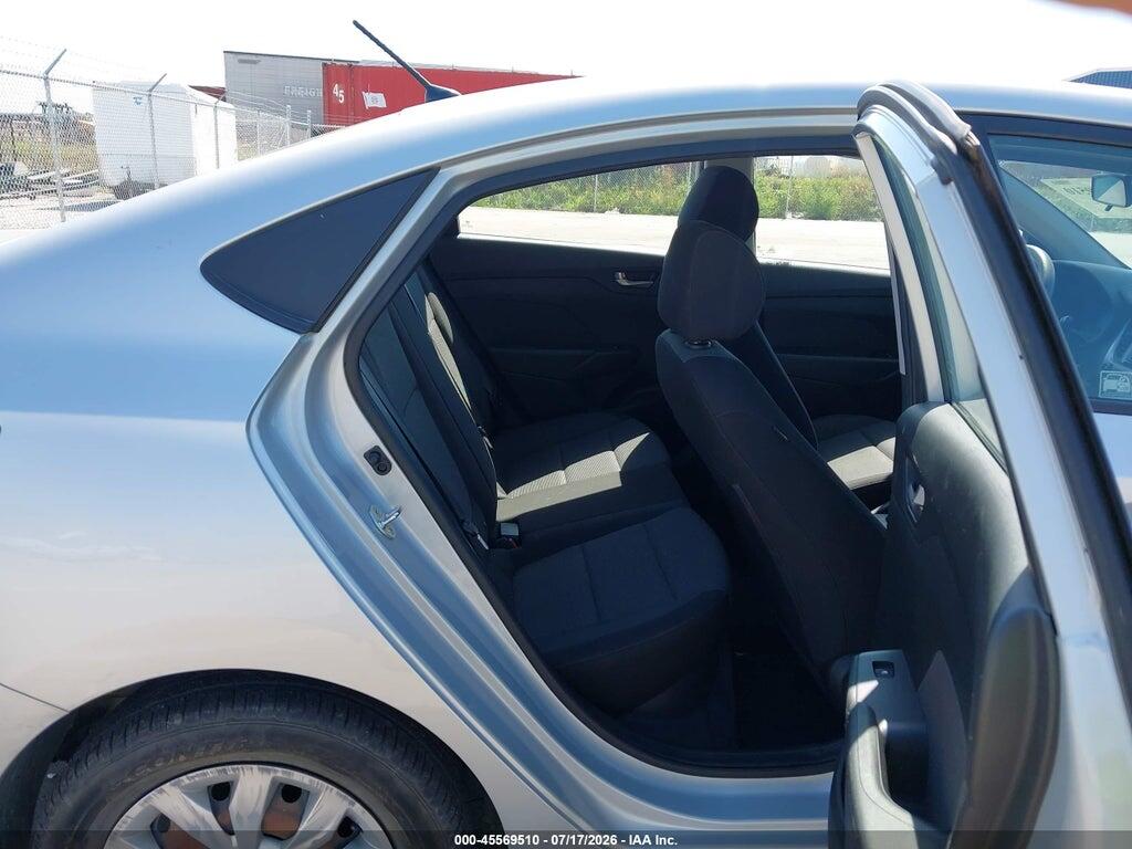 3KPC24A31JE025683 2018 HYUNDAI ACCENT photo no. 8