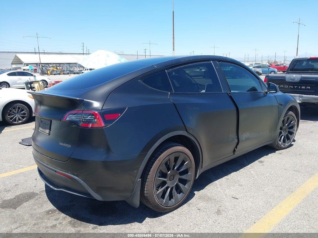 7SAYGDEE8NF447293 2022 TESLA MODEL Y photo no. 4