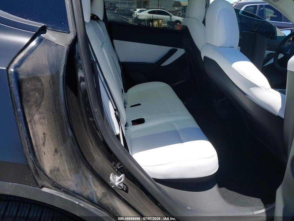 7SAYGDEE8NF447293 2022 TESLA MODEL Y photo no. 8