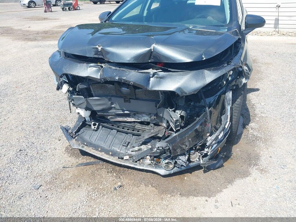 1G4ZP5SS4HU177391 2017 BUICK LACROSSE photo no. 6
