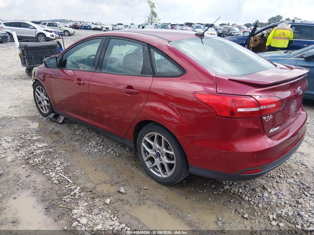 1FADP3F26FL347045 2015 FORD FOCUS photo no. 3