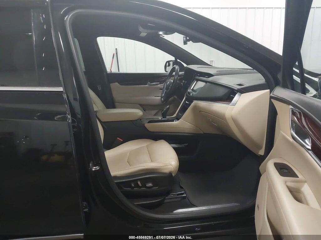 1GYKNERS1JZ176283 2018 CADILLAC XT5 photo no. 5