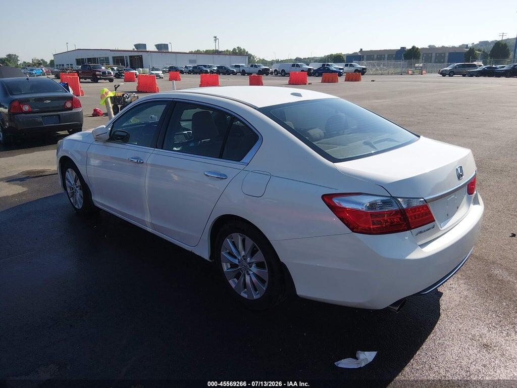 1HGCR3F88DA003571 2013 HONDA ACCORD photo no. 3