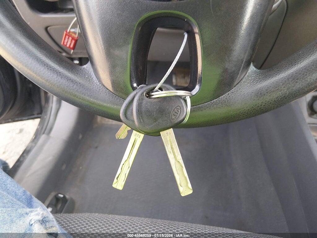 KNADH4A33B6943474 2011 KIA RIO photo no. 11