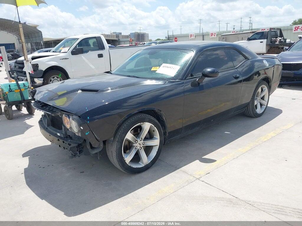2C3CDZAG9JH131866 2018 DODGE CHALLENGER photo no. 2