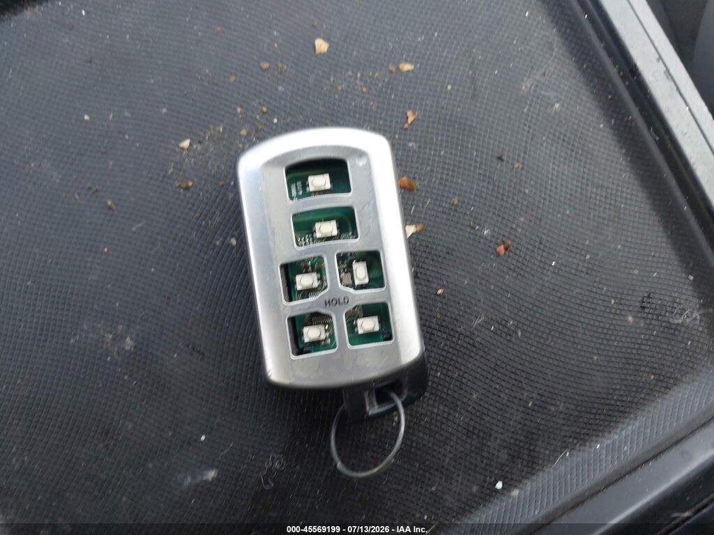 5TDYK3DC7FS644474 2015 TOYOTA SIENNA photo no. 11