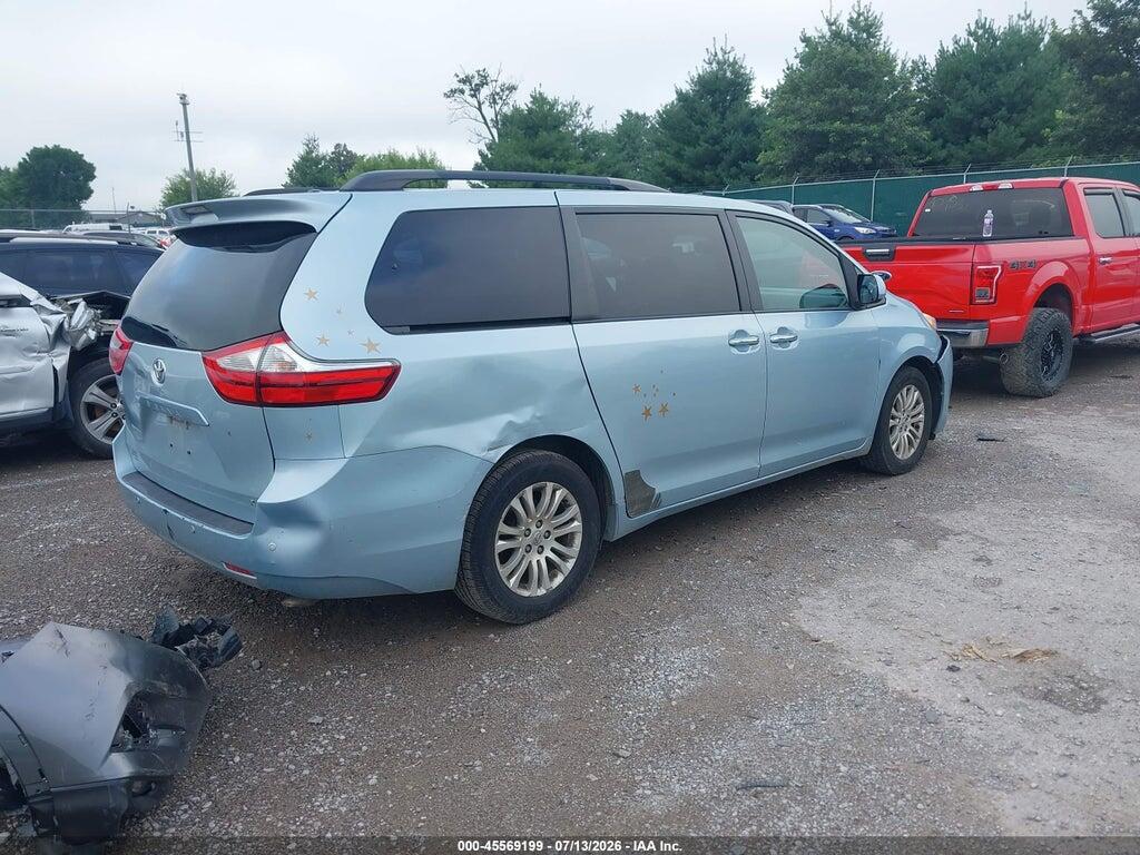 5TDYK3DC7FS644474 2015 TOYOTA SIENNA photo no. 4