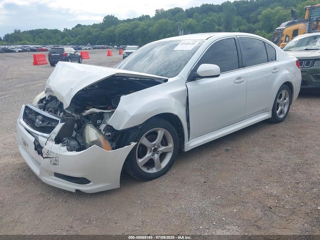 4S3BMCG67C3012139 2012 SUBARU LEGACY photo no. 2