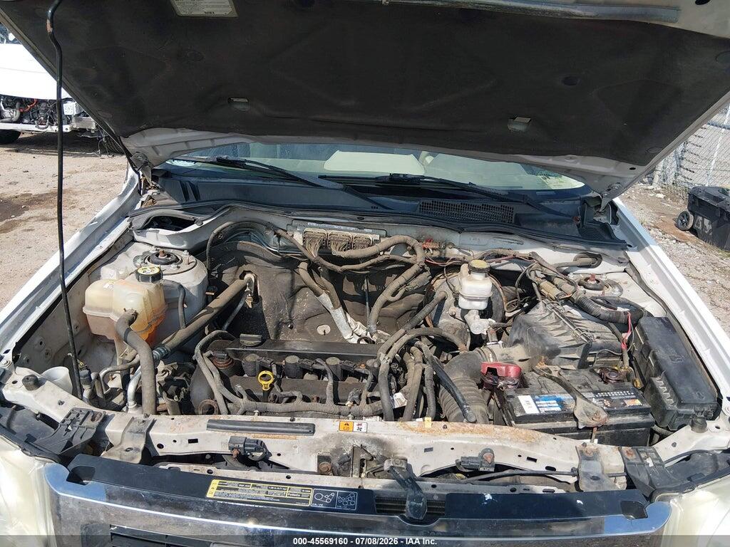 1FMCU9C73AKC90007 2010 FORD ESCAPE photo no. 10