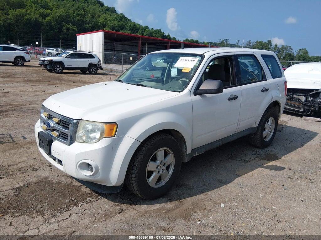 1FMCU9C73AKC90007 2010 FORD ESCAPE photo no. 2