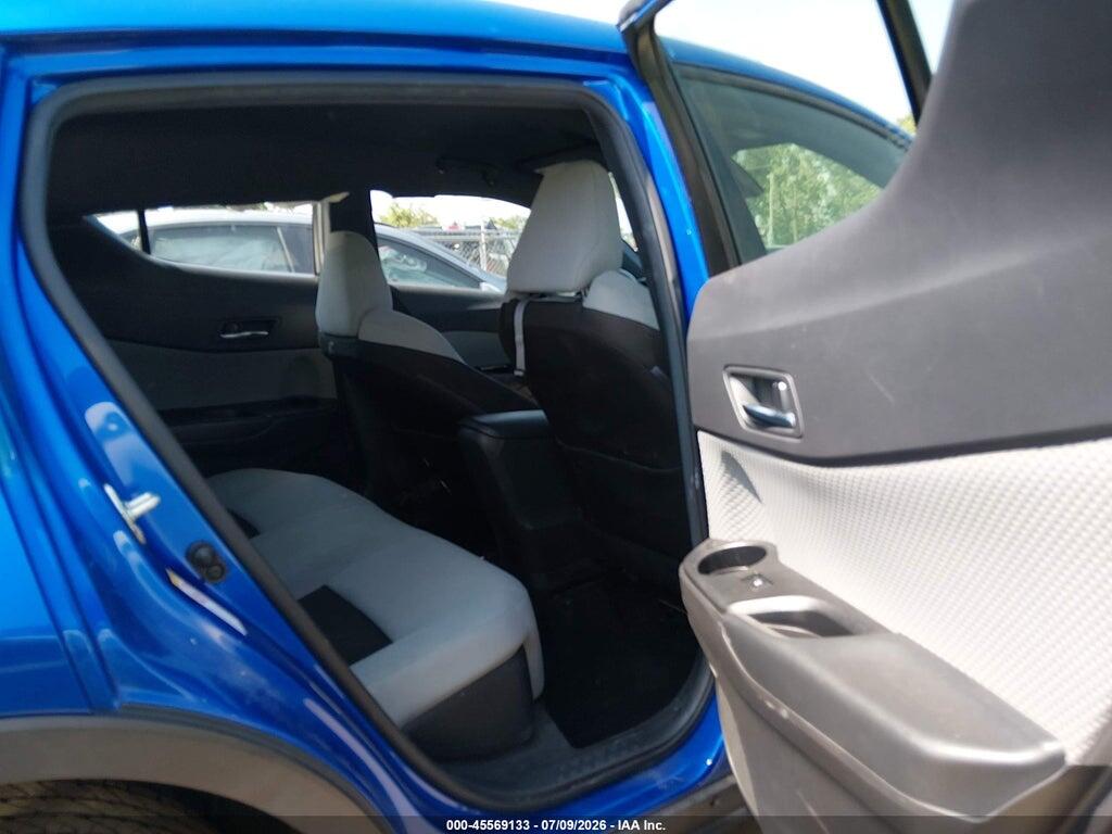 JTNKHMBX4K1059239 2019 TOYOTA C-HR photo no. 8