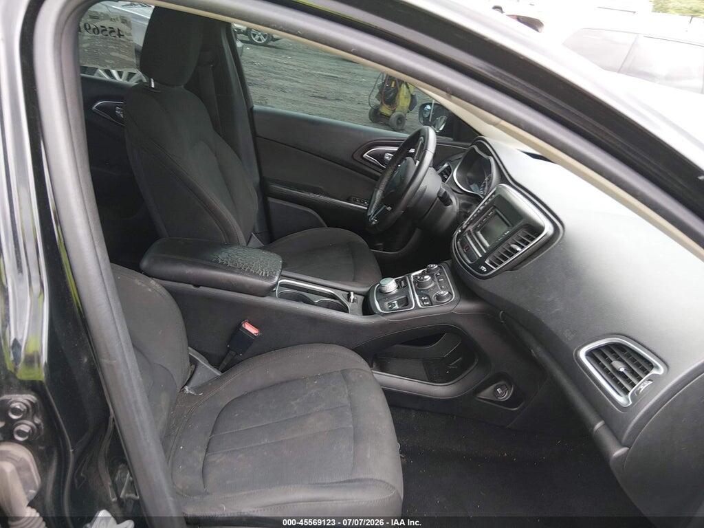 1C3CCCABXGN121884 2016 CHRYSLER 200 photo no. 5
