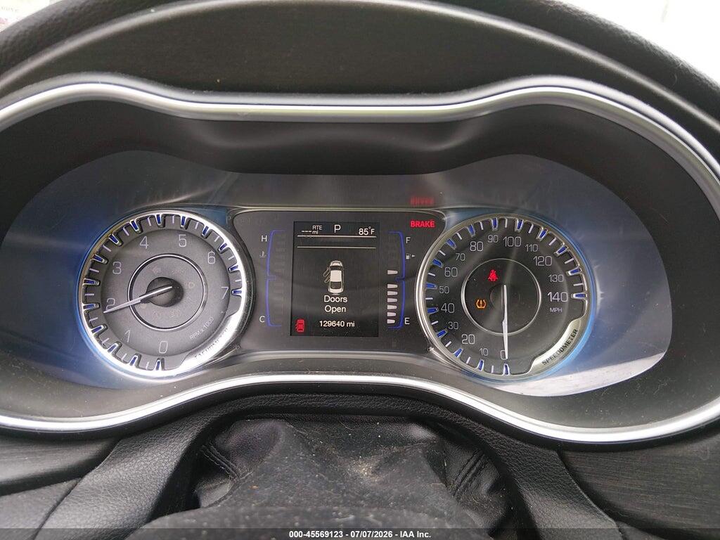 1C3CCCABXGN121884 2016 CHRYSLER 200 photo no. 7