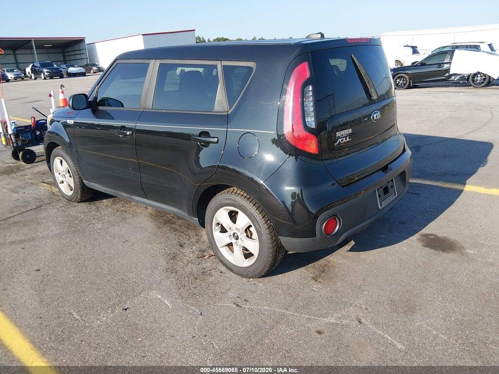 KNDJN2A20J7889053 2018 KIA SOUL photo no. 3