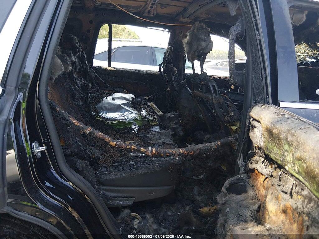 1GNLCDEC1LR247002 2020 CHEVROLET TAHOE photo no. 8