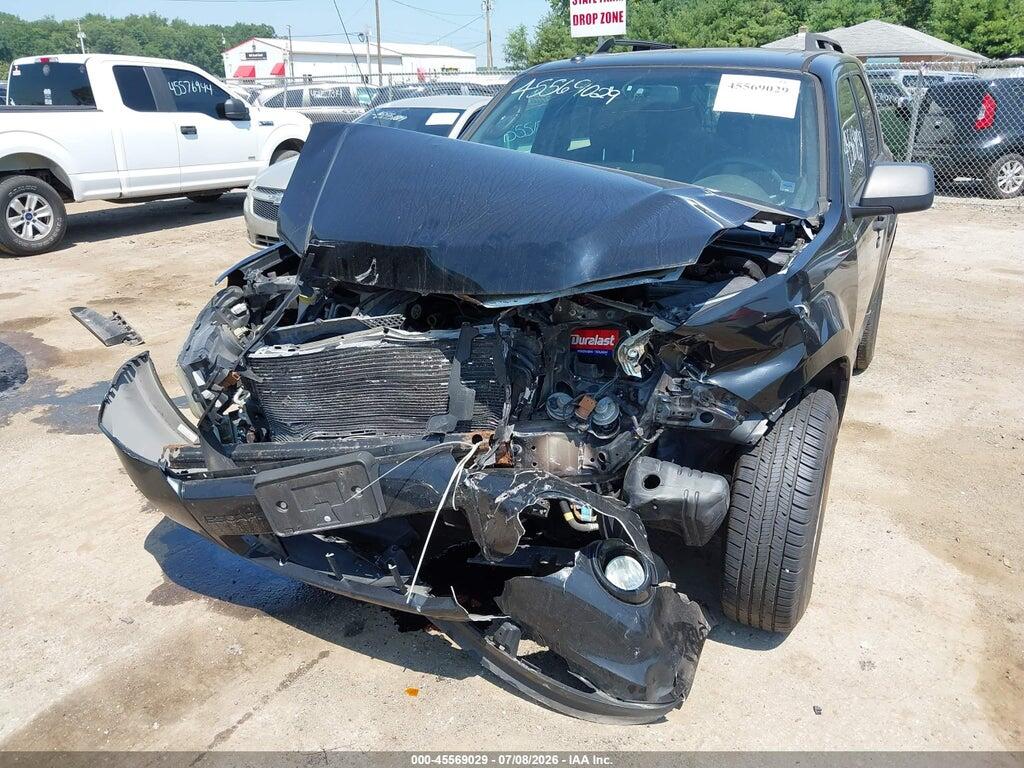 1FMCU0D70AKD43143 2010 FORD ESCAPE photo no. 6