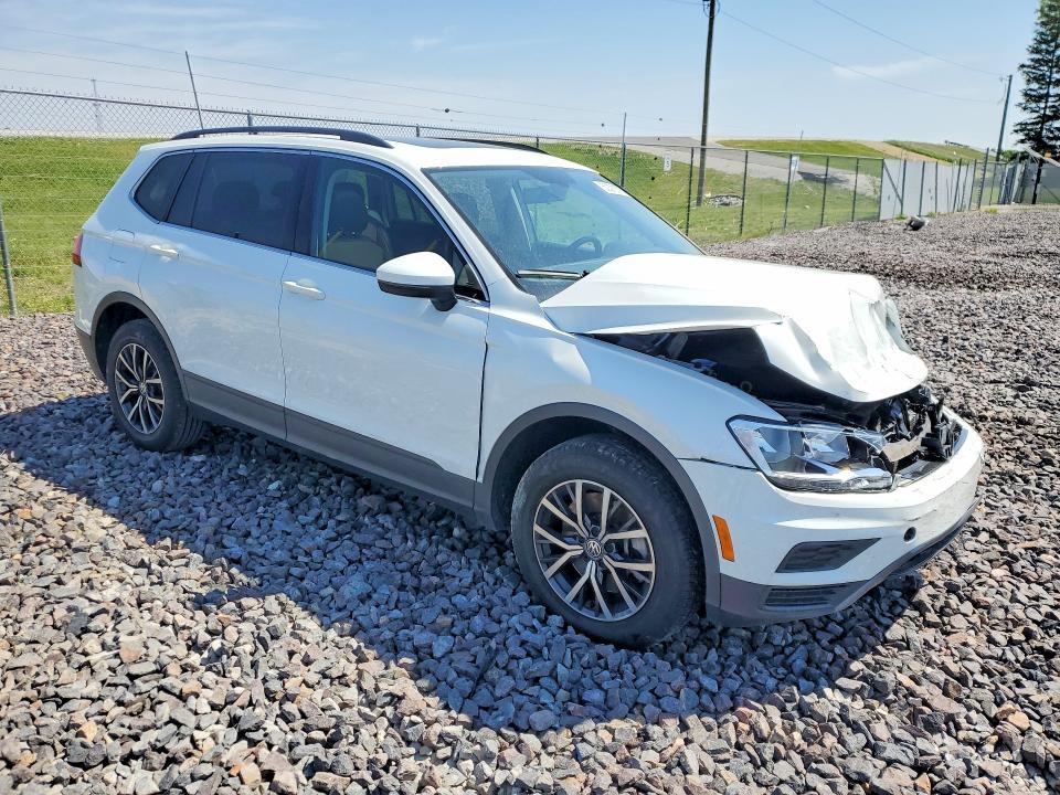 2019 VOLKSWAGEN TIGUAN SE — Фото 4 из 13