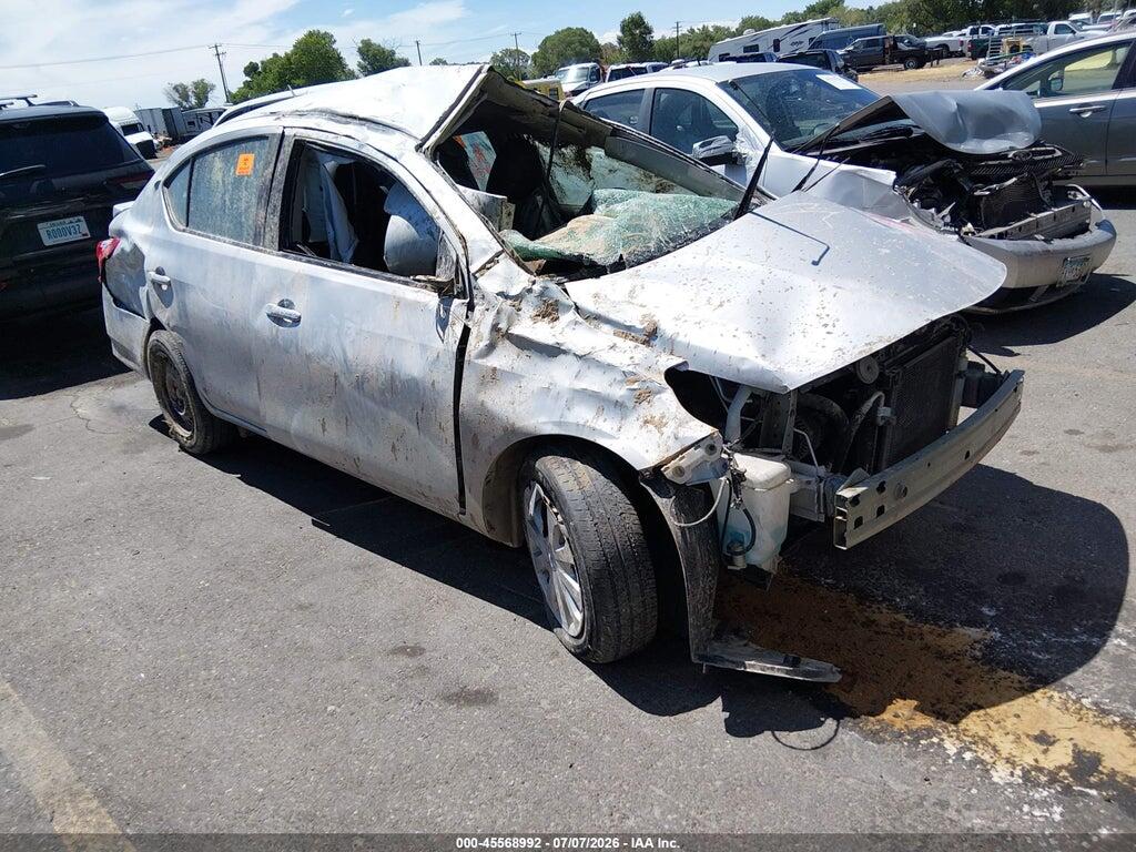 3N1CN7AP1GL881634 2016 NISSAN VERSA photo no. 1