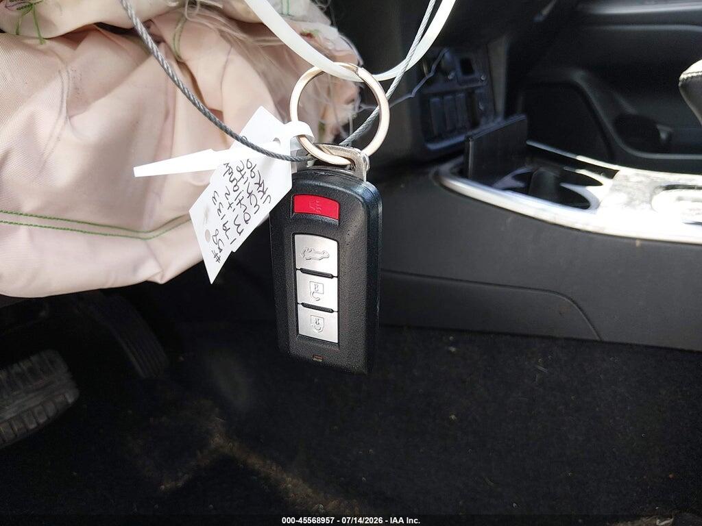 JA4AD3A32HZ034672 2017 MITSUBISHI OUTLANDER photo no. 11
