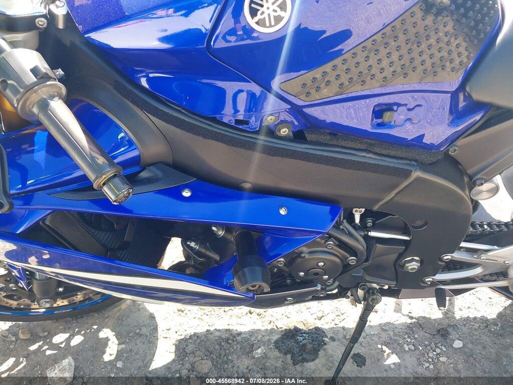 JYARN20E87A005835 2007 YAMAHA YZFR1 photo no. 9
