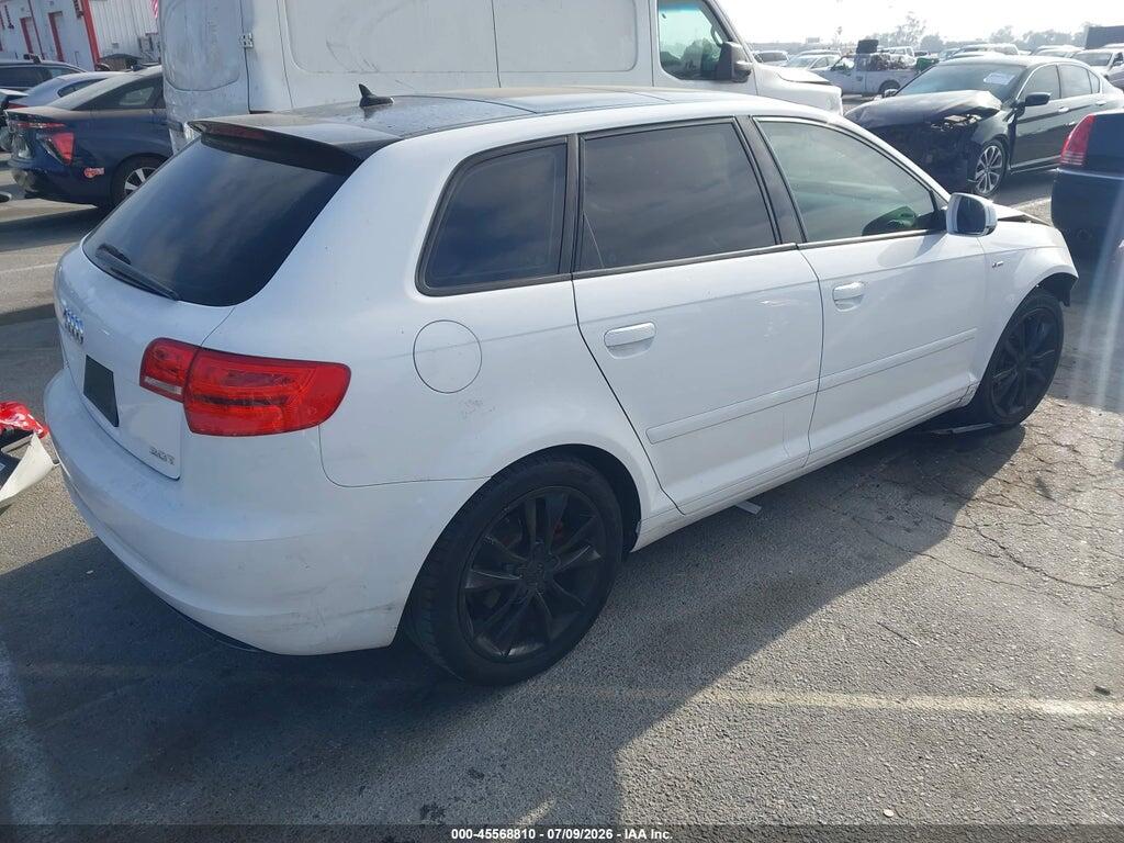 WAUBEAFM2CA051781 2012 AUDI A3 photo no. 4