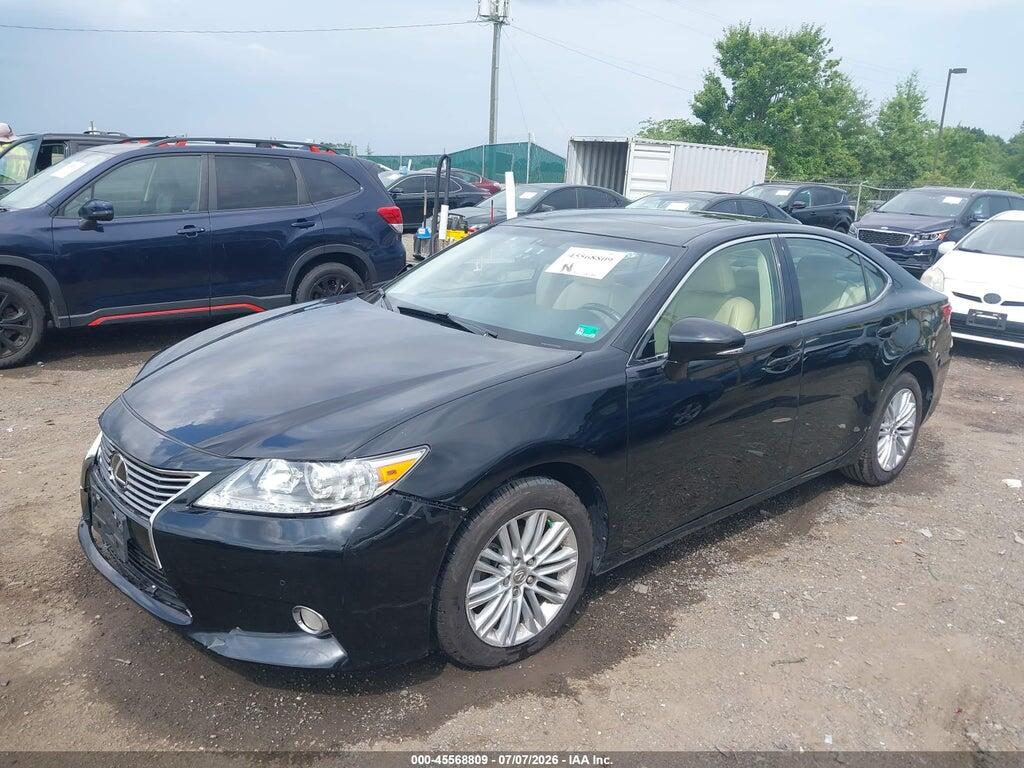 JTHBK1GG1D2014946 2013 LEXUS ES 350 photo no. 2