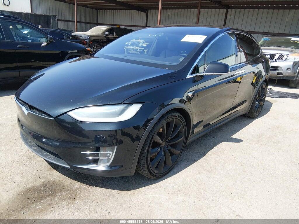 5YJXCBE27HF054209 2017 TESLA MODEL X photo no. 2