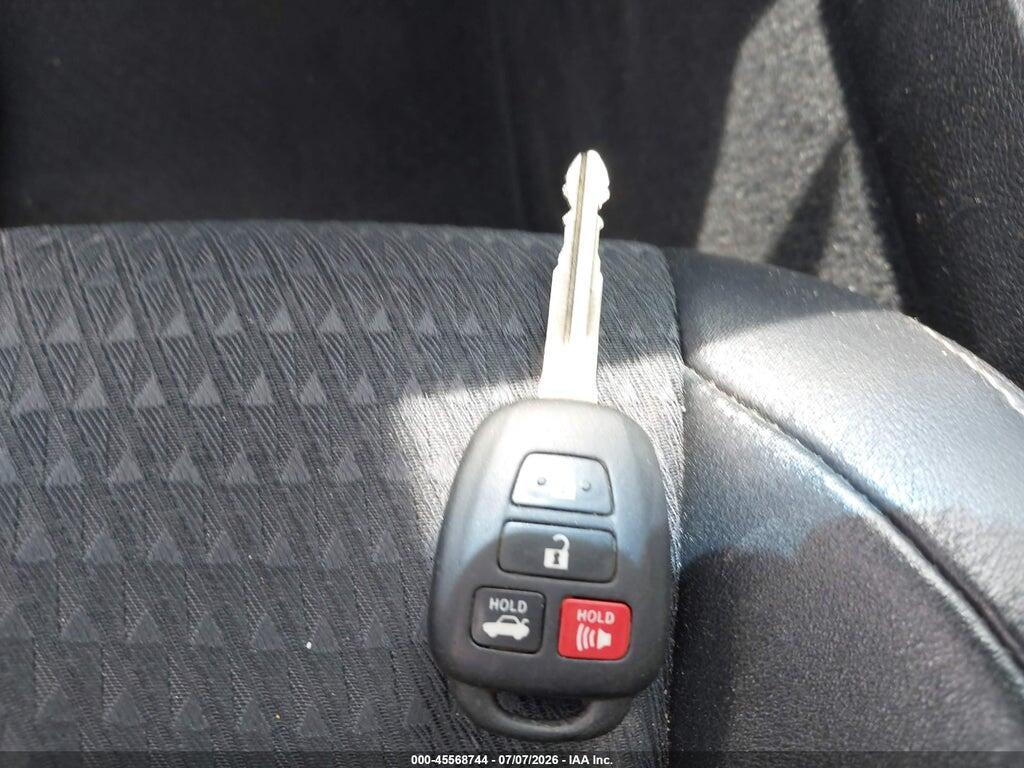 4T1BF1FK5EU334591 2014 TOYOTA CAMRY photo no. 11