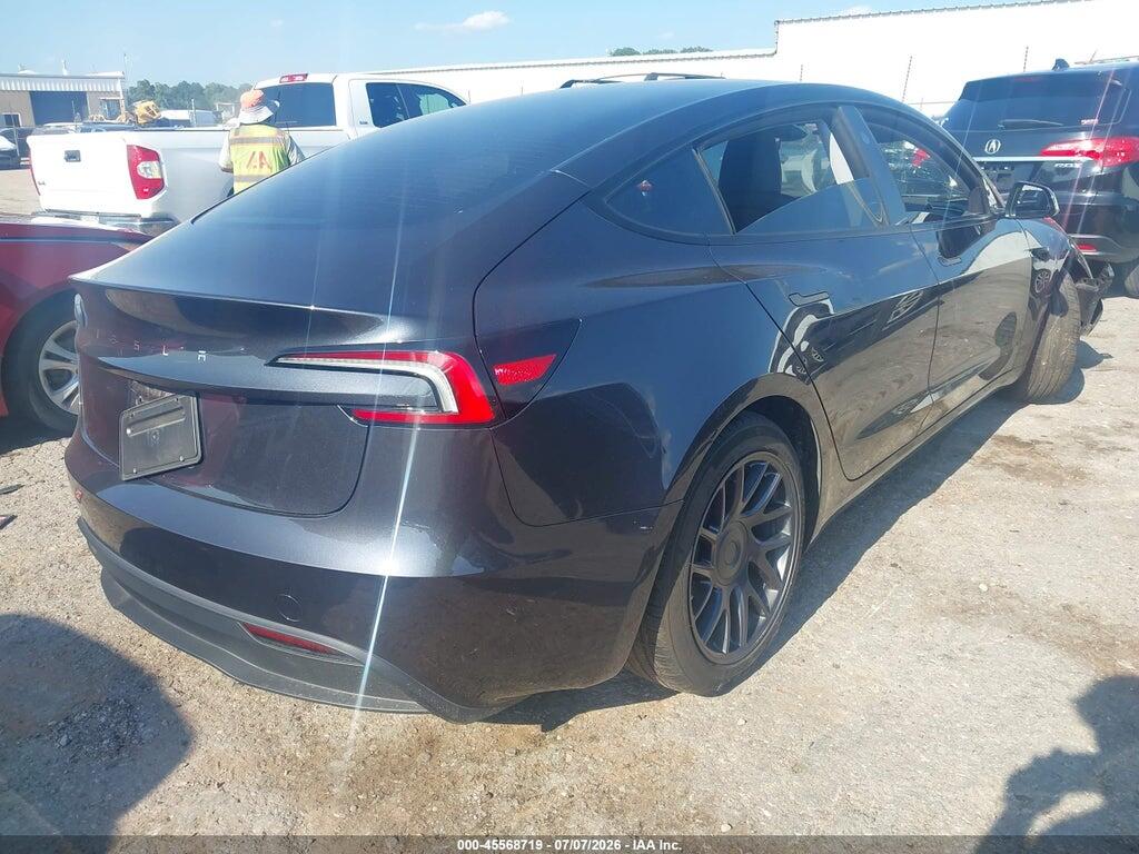5YJ3E1EA9SF006387 2025 TESLA MODEL 3 photo no. 4