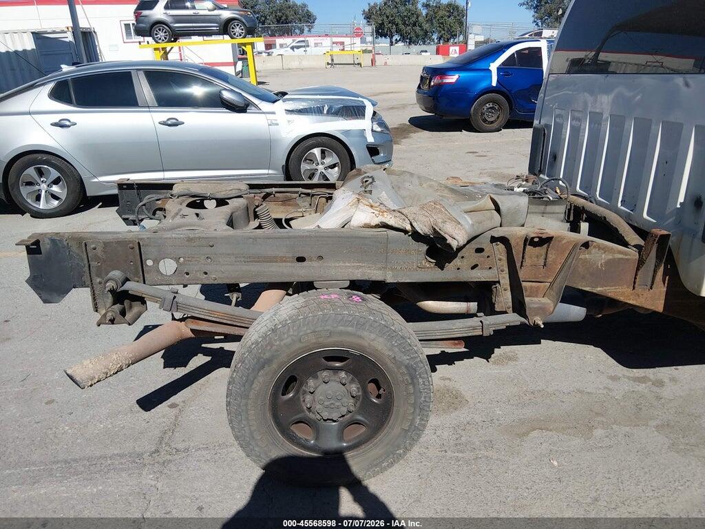 1GDHC24U71E264920 2001 GMC SIERRA 2500HD photo no. 6