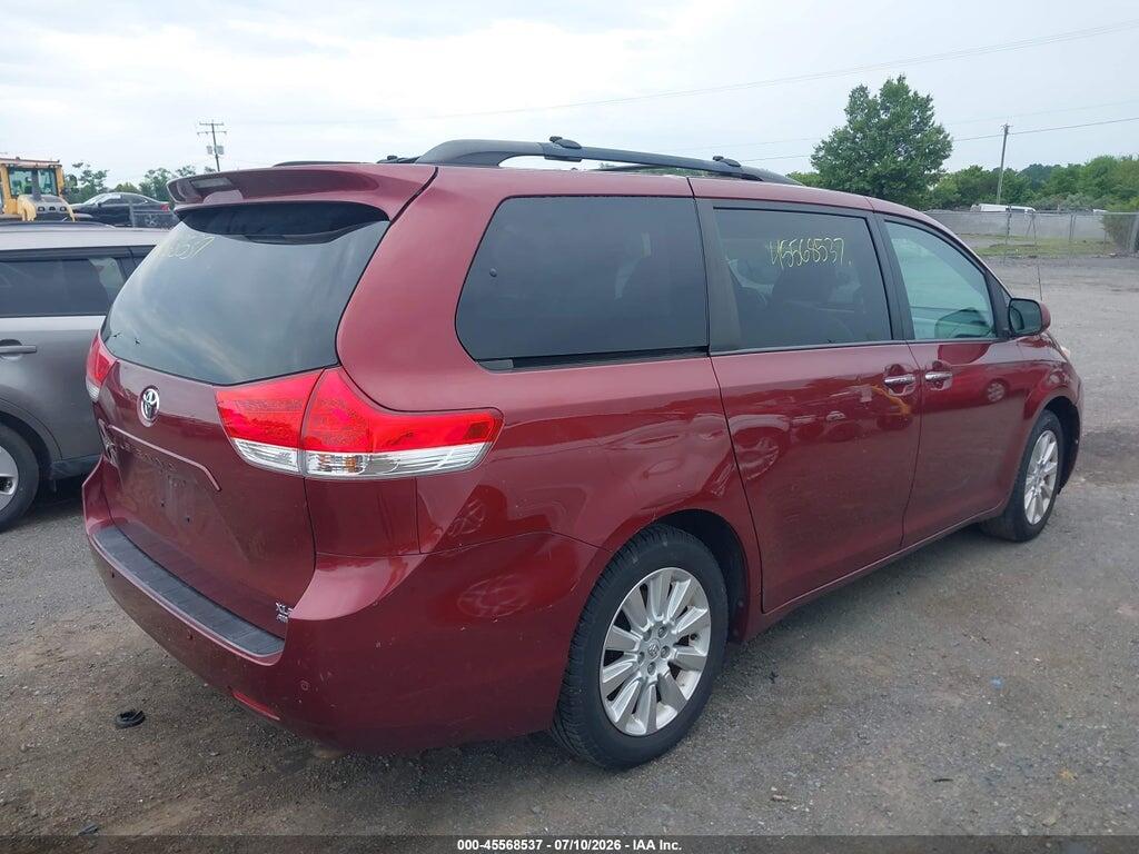 5TDDK3DC4DS053479 2013 TOYOTA SIENNA photo no. 4