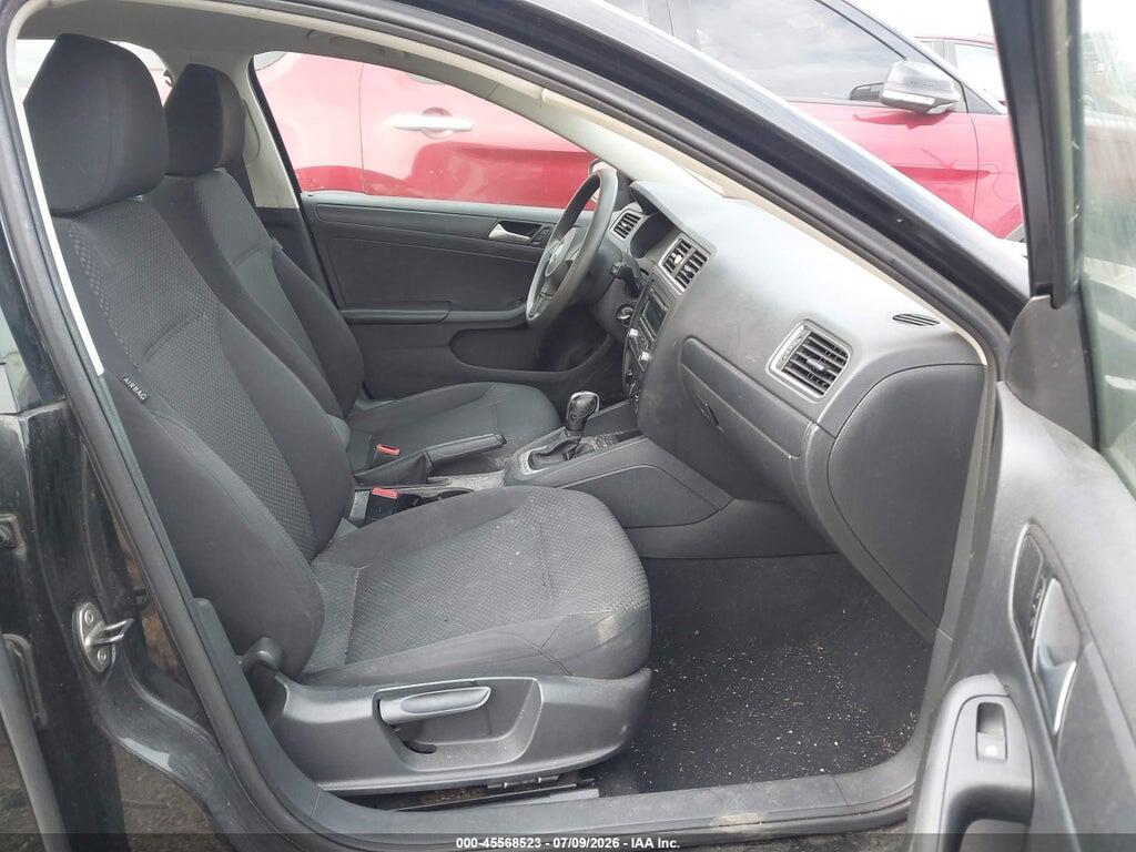 3VW2K7AJ2EM406785 2014 VOLKSWAGEN JETTA photo no. 5