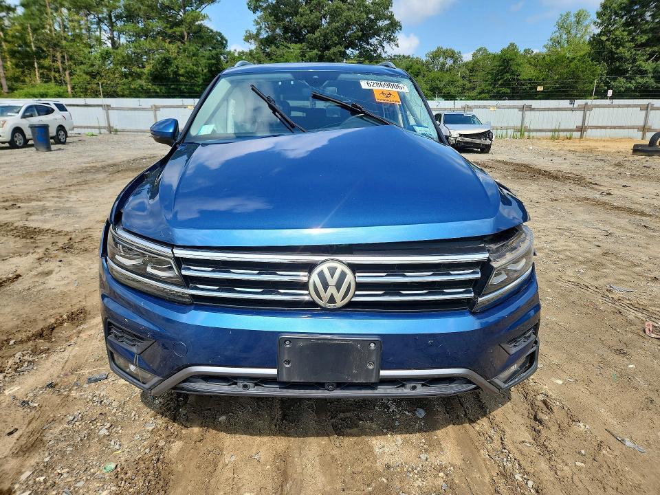 2019 VOLKSWAGEN TIGUAN SEL PREMIUM — Фото 5 из 14