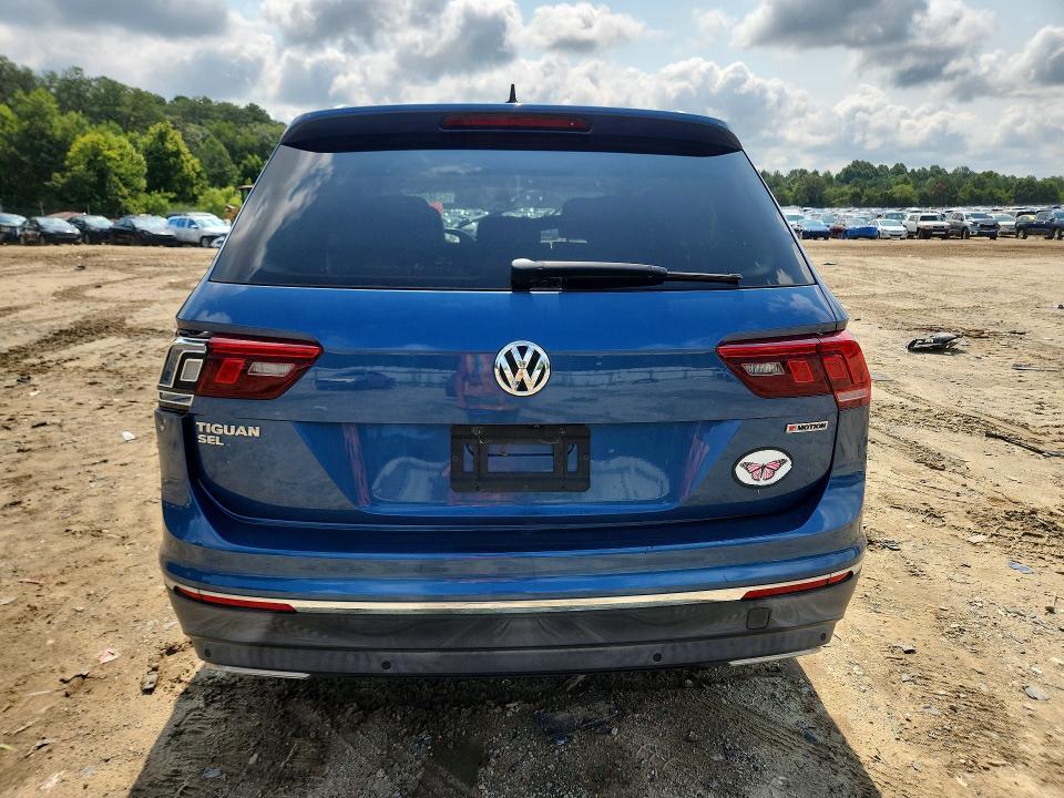2019 VOLKSWAGEN TIGUAN SEL PREMIUM — Фото 6 из 14