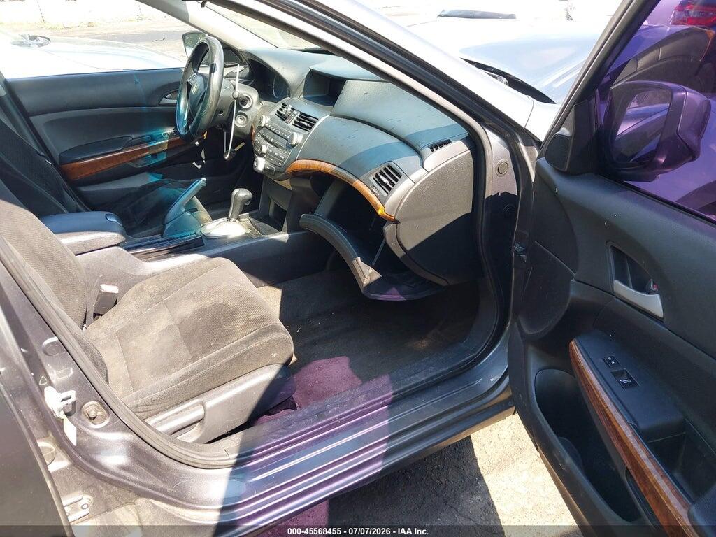 1HGCP2F78BA036767 2011 HONDA ACCORD photo no. 5