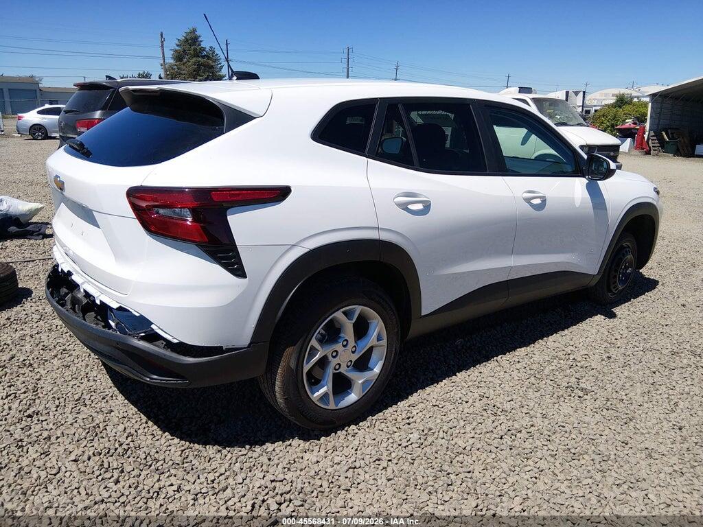 KL77LFEP9SC241956 2025 CHEVROLET TRAX photo no. 4