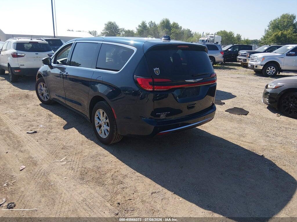 2C4RC3BG6PR570613 2023 CHRYSLER PACIFICA photo no. 3