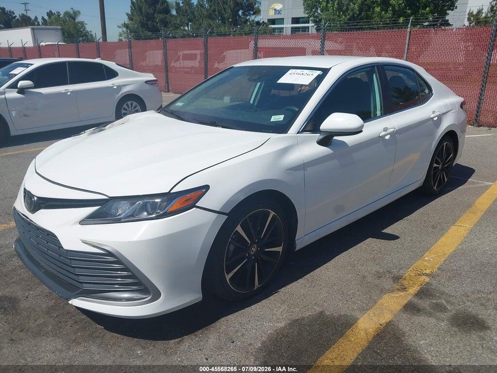 4T1C11AK3NU655491 2022 TOYOTA CAMRY photo no. 2